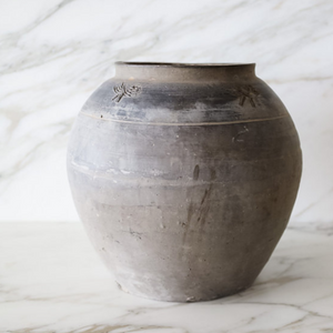
            
                Load image into Gallery viewer, Vintage Clay Pot - Large
            
        
